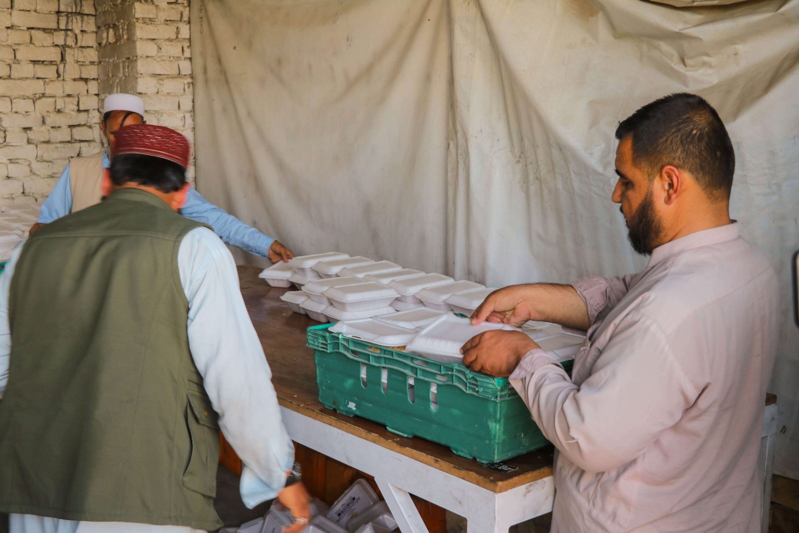 Muslims in Need Charity Food Packs Hot Meals Image